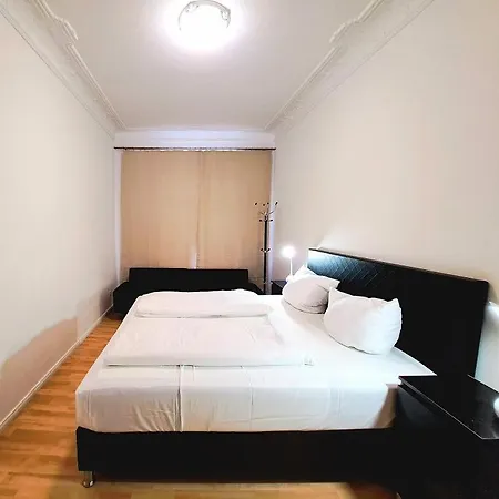 Apartment Hotel Adler Lipsia Esterno foto